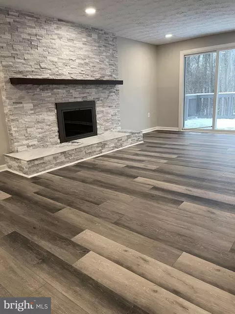 6910 Killarney St, Clinton, MD 20735 photo 7