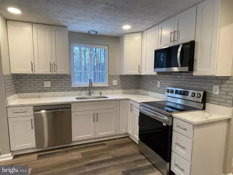 6910 Killarney St, Clinton, MD 20735 photo 11