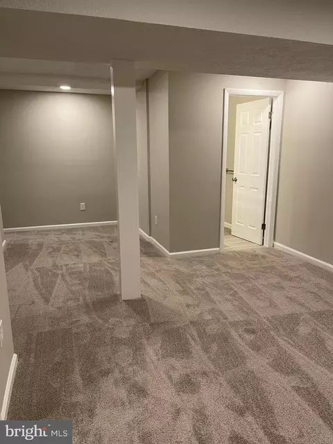 6910 Killarney St, Clinton, MD 20735 photo 40