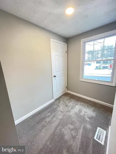 6910 Killarney St, Clinton, MD 20735 photo 21