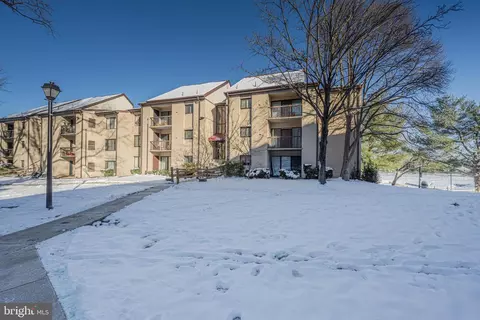 15607 Dorset Rd #202, Laurel, MD 20707