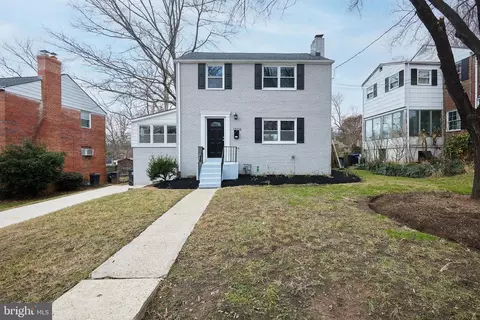 1506 Elson St, Takoma Park, MD 20912
