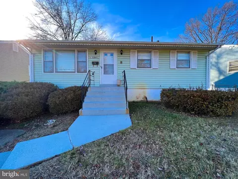 2206 Connecticut Ave, Hyattsville, MD 20785