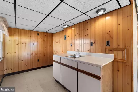 Kitchen - 3708 Clairton Dr, Bowie, MD 20721 photo 5 of 5