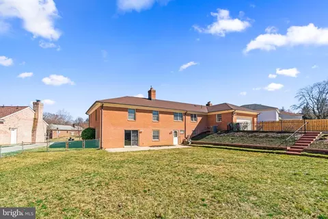 Exterior - 3708 Clairton Dr, Bowie, MD 20721 photo 10 of 12