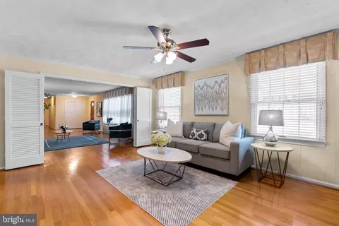 Living - 3708 Clairton Dr, Bowie, MD 20721 photo 5 of 9