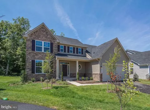 14306 Hidden Forest Dr, Accokeek, MD 20607