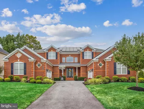 11512 Pegasus Ct, Marlboro, MD 20772