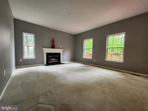302 Switchgrass Ct, Marlboro, MD 20774 photo 33