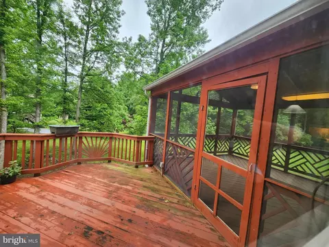302 Switchgrass Ct, Marlboro, MD 20774 photo 32
