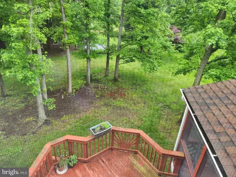 302 Switchgrass Ct, Marlboro, MD 20774 photo 13