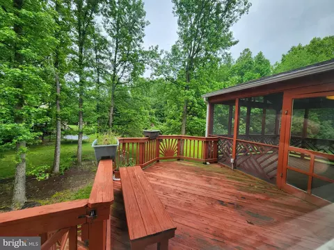 302 Switchgrass Ct, Marlboro, MD 20774 photo 35