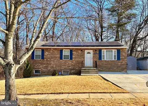 2604 John A Thompson Rd, Temple Hills, MD 20748