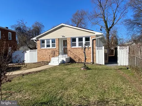 706 60th Ave, Fairmount Heights, MD 20743
