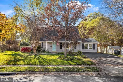 12523 Kingsfield Ln, Bowie, MD 20715