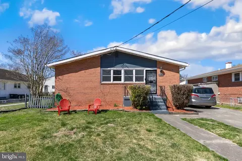 6802 W Park Dr W, Hyattsville, MD 20782
