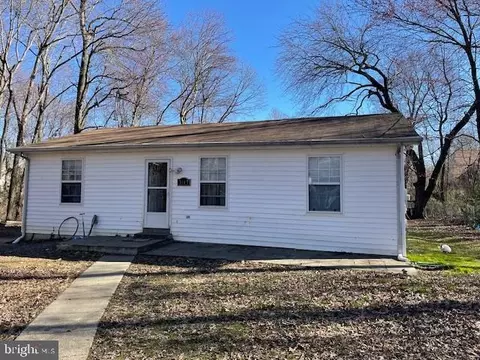 3117 Tucker Rd, Fort Washington, MD 20744