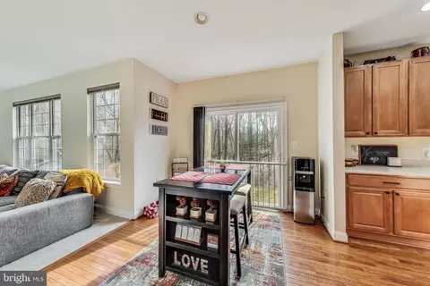 8711 Dorian Ln, Clinton, MD 20735 photo 8