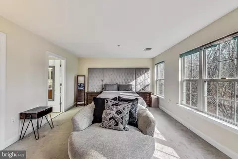 8711 Dorian Ln, Clinton, MD 20735 photo 17