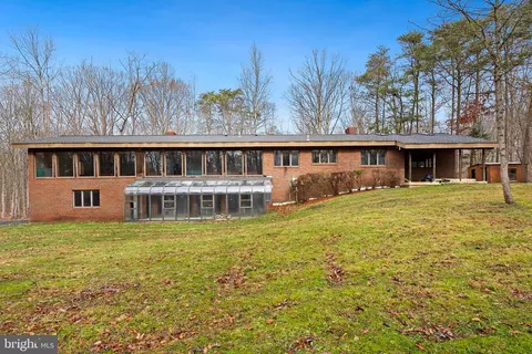 17901 Queen Anne Rd, Marlboro, MD 20774