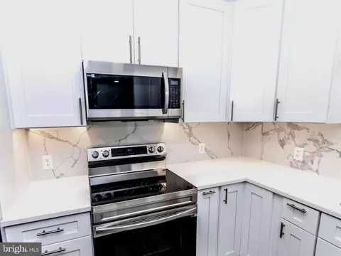 Kitchen - 11200 Basswood Ter, Laurel, MD 20708 photo 3 of 5