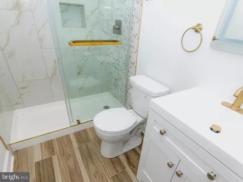 Bath - 11200 Basswood Ter, Laurel, MD 20708 photo 5 of 7