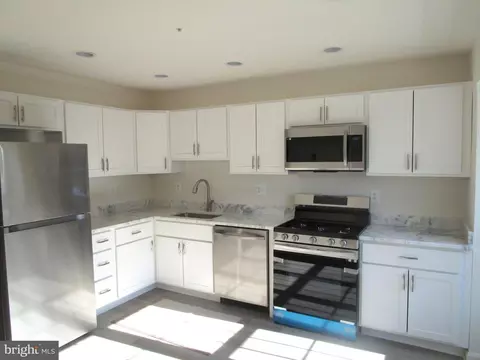 628 Bright Sun Dr, Bowie, MD 20721 photo 3