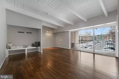 7515 Riverdale Rd #1914, New Carrollton, MD 20784