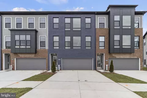 703 Glenn Lake Dr, Bowie, MD 20716