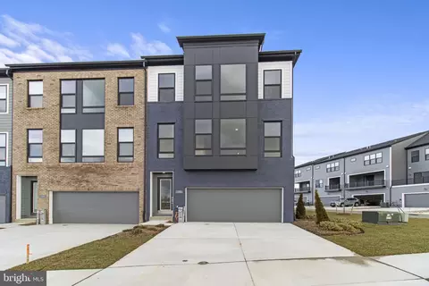 730 Glenn Lake Dr, Bowie, MD 20716