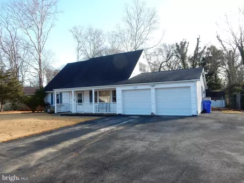 13201 Overbrook Ln, Bowie, MD 20715