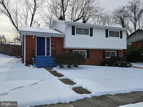 6013 Elmendorf Dr, Suitland, MD 20746