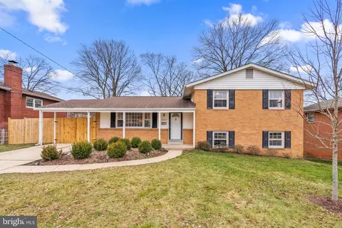 5807 Swarthmore Dr, Berwyn Heights, MD 20740