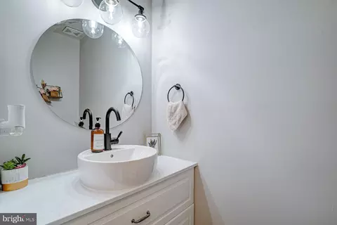 7660 E Arbory Ct #251, Laurel, MD 20707 photo 9