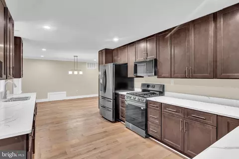 13209 Claxton Dr, Laurel, MD 20708 photo 7