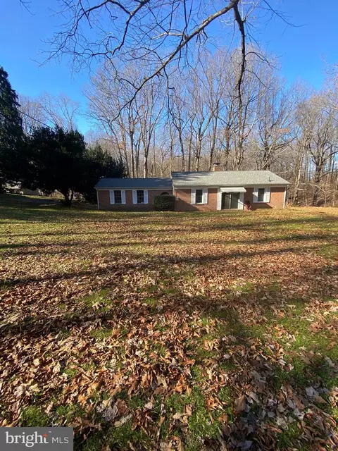 5901 Old Croom Station Rd, Marlboro, MD 20772