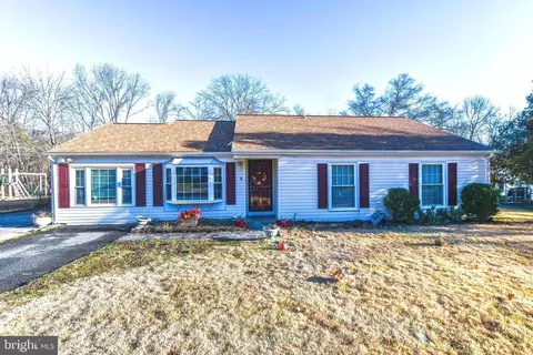 10210 New Orchard Dr, Marlboro, MD 20774