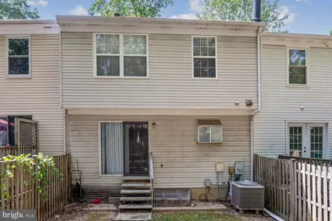 Exterior - 7020 Woodstream Ln, Lanham, MD 20706 photo 2 of 2