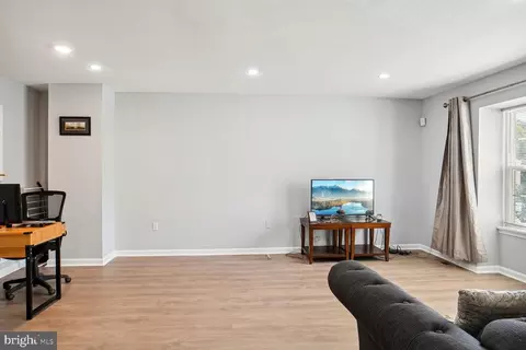 Living - 7020 Woodstream Ln, Lanham, MD 20706 photo 3 of 3