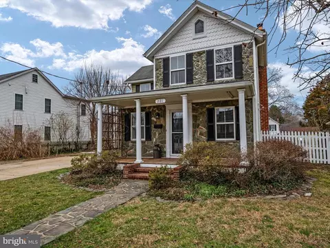 Exterior - 201 10th St, Laurel, MD 20707 photo 14 of 14