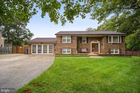 502 Coste Ct, Fort Washington, MD 20744