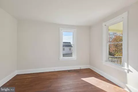 8811 Maple Ave, Bowie, MD 20720 photo 5