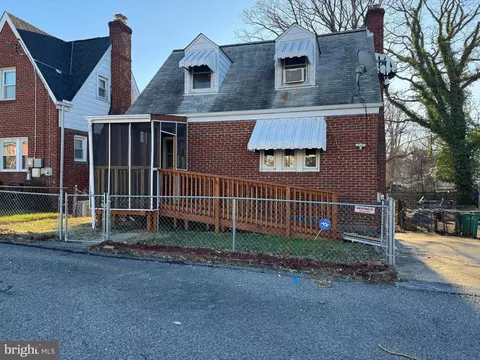 4267 Southern Ave, Capitol Heights, MD 20743