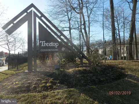 10131 Prince Pl #202-12, Marlboro, MD 20774