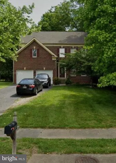 8910 Fox Park Rd, Clinton, MD 20735