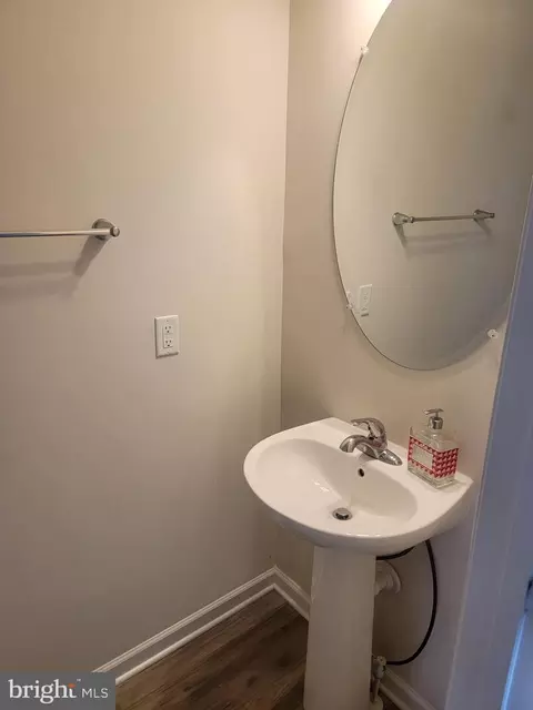 7509 Van Allen Ln, Lanham, MD 20706 photo 10