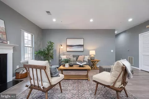 7220 Tamo Ct #1, Hyattsville, MD 20785