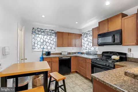 1031 Ward St, Laurel, MD 20707 photo 7