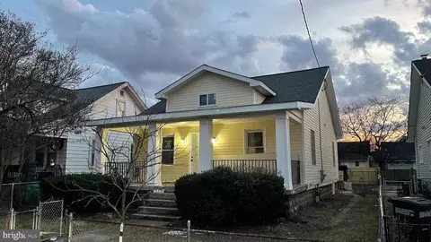 4315 R St, Capitol Heights, MD 20743