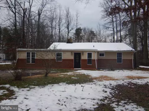 10003 Old Franklin Ave, Lanham, MD 20706
